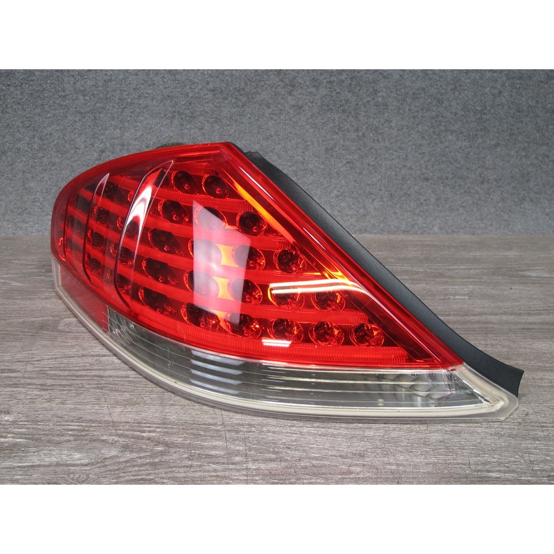 2006-2007 BMW E63 E64 Rear Left LED Tail Light Lamp 7170975