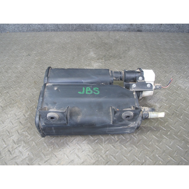 2006-2010 BMW E63 E64 Fuel Evap Vapor Charcoal Canister 7162365