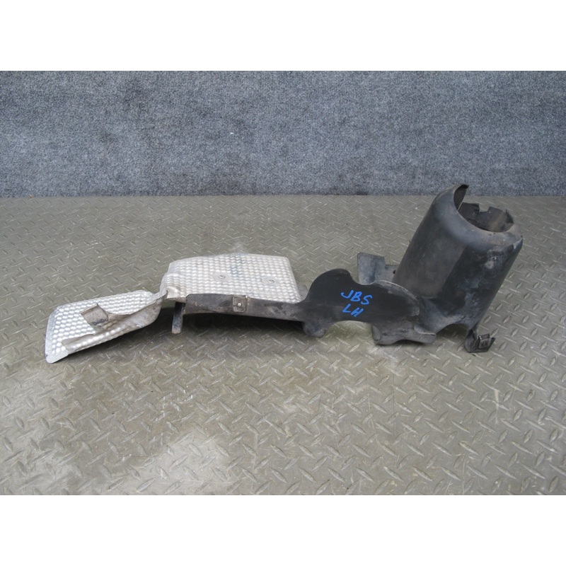 2006-2010 BMW E63 E64 M6 Steering Rack Left Cover Heat Shield Cover 7906521