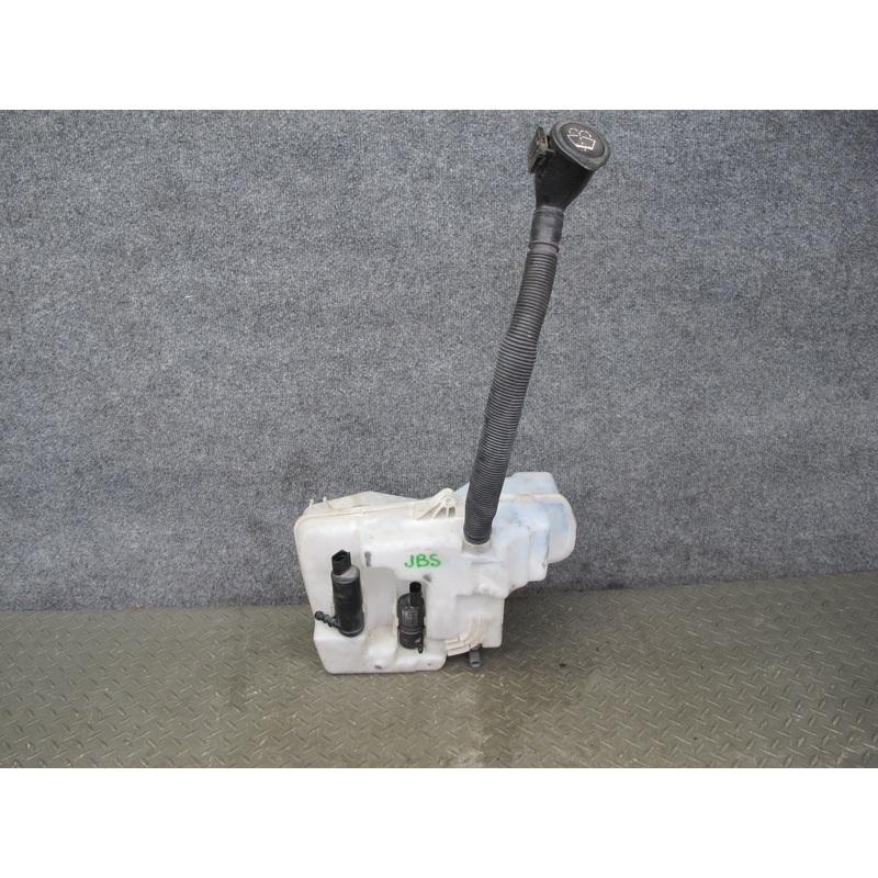 2006-2010 BMW E63 E64 Windshield Washer Fluid Reservoir Tank w Pump 7896391