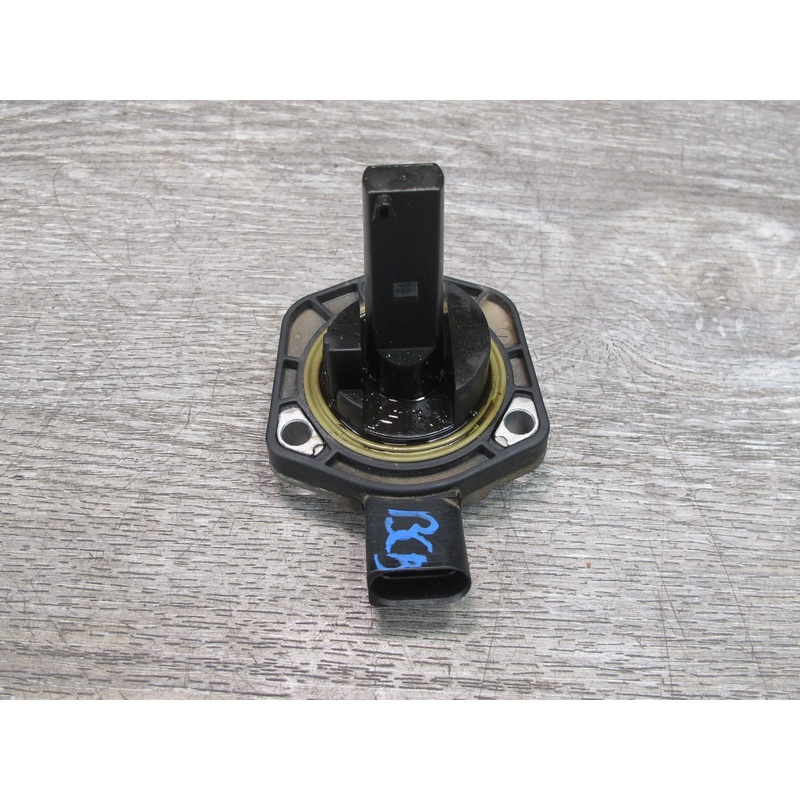03-10 Bentley Continental GTC GT Engine Oil Level Sensor