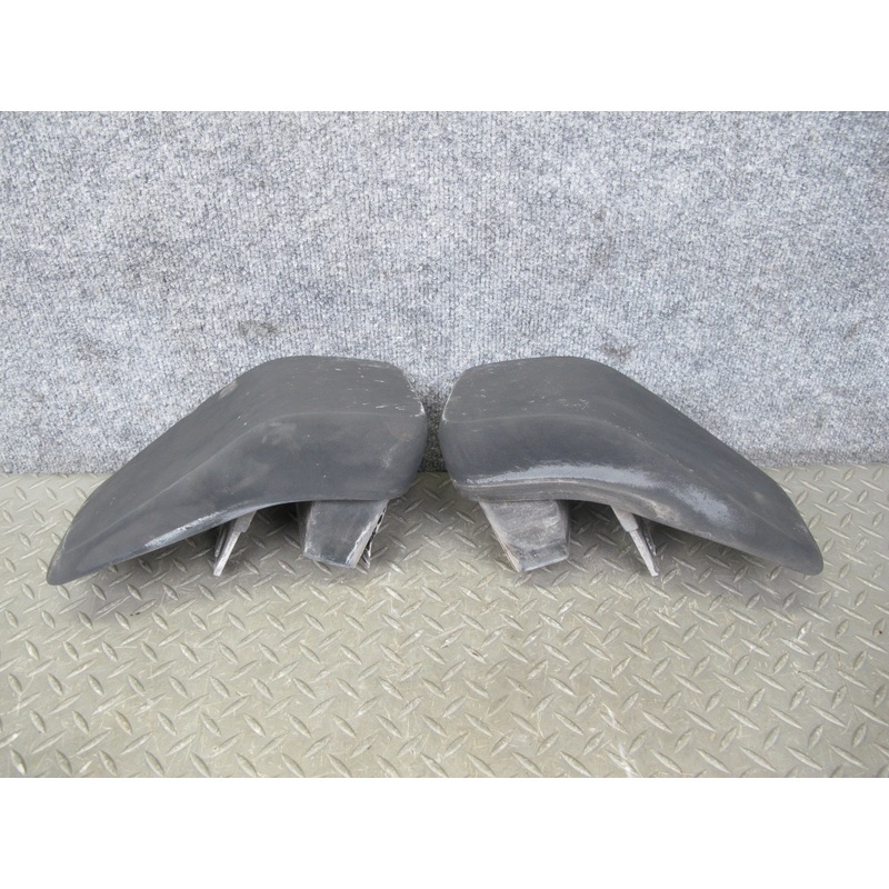 1978-1986 Porsche 928 S Rear Left & Right Side Rubber Bumper Guard Pad Set