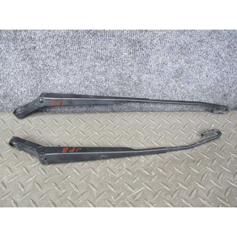 1997-2004 Porsche Boxster 986  Front Left & Right Side Windshield Wiper Arm Set