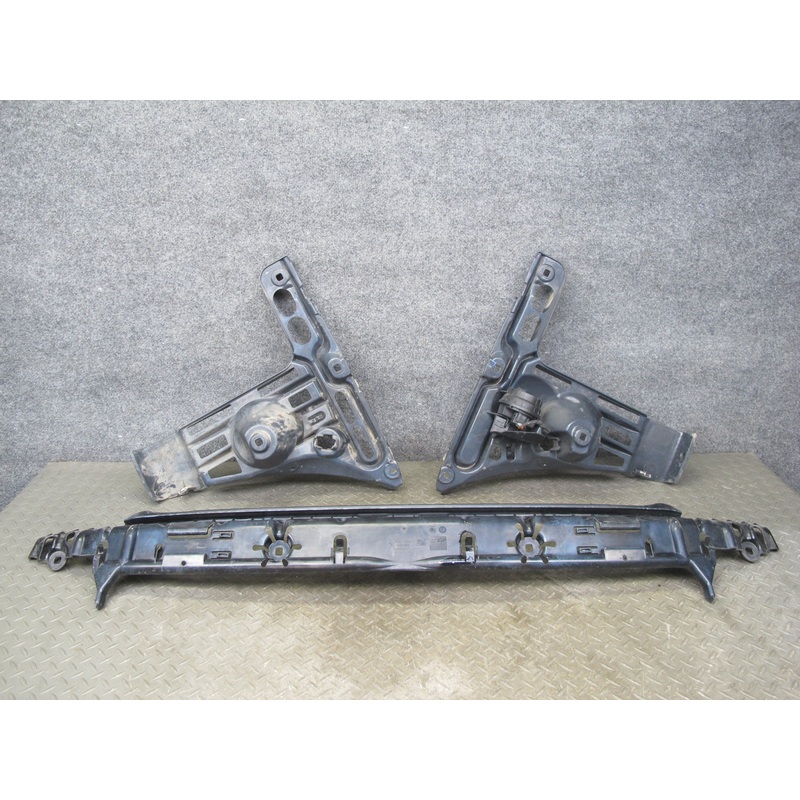 2006-2010 BMW E63 E64 M6 Rear Bumper Mount Bracket Support Panel Set