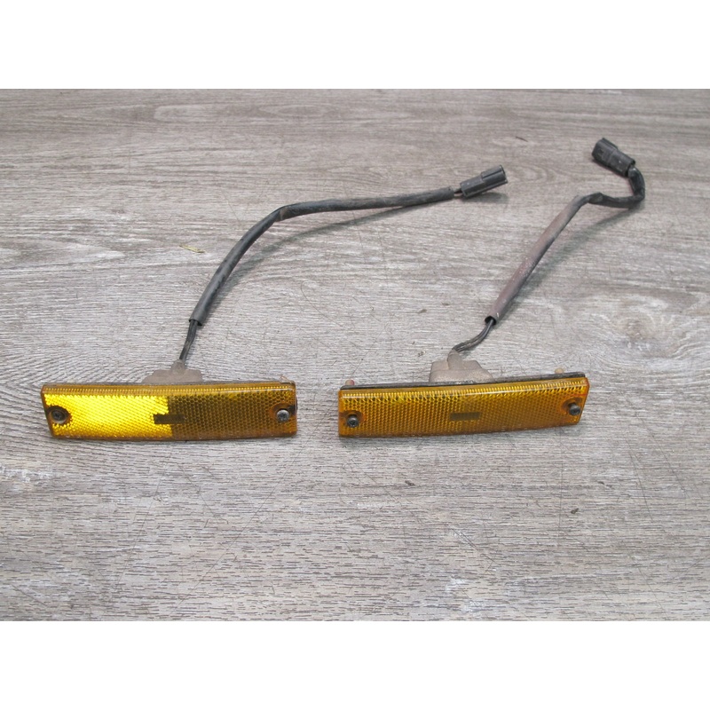 86-89 Mazda RX7 FC3S Set of 2 Front Left & Right Side Marker Light Lamp OEM