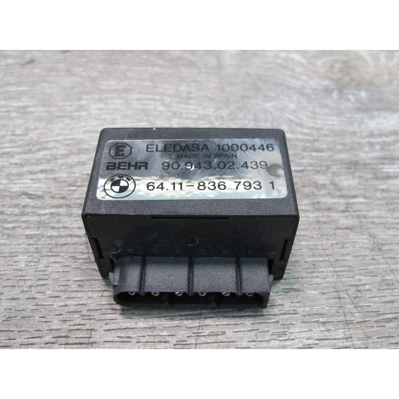 96-02 BMW E36/7 Z3 A/C Air Condition Control Module 8367931 OEM