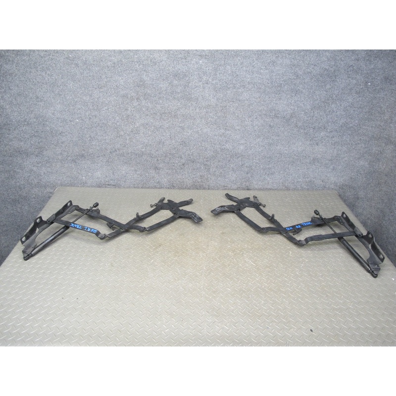07-12 Mercedes R230 Sl-class Rear Trunk Lid Left & Right Hinge w Support Set OEM