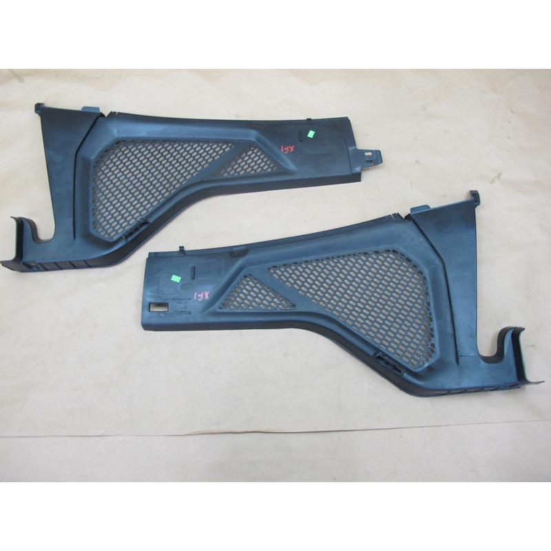 14-18 BMW F15 F16 X5 X6 Set of 2 Front Windshield Cowl Trim Cover Panel OEM