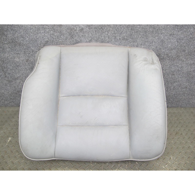 89-91 Mercedes W126 C126 Coupe Rear Right Seat Lower Leather Cushion OEM