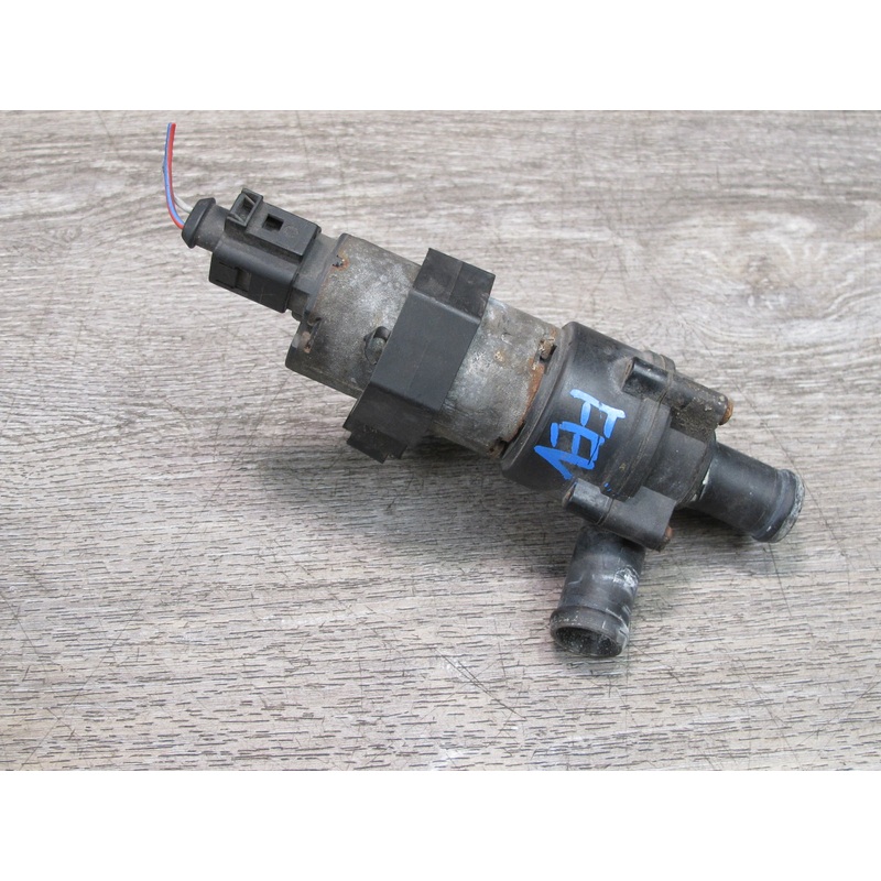 99-03 VW Eurovan T4 Secondary Auxiliary AUX Coolant Water Pump OEM