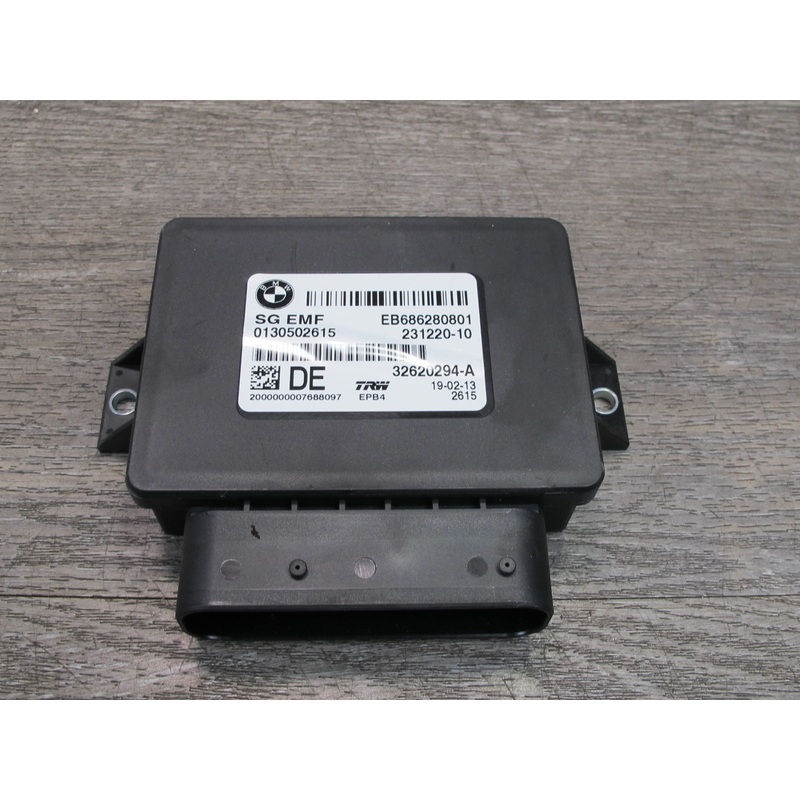 11-16 BMW F07 F10 5-SERIES EMF Parking Brake Control Module 6862808 OEM