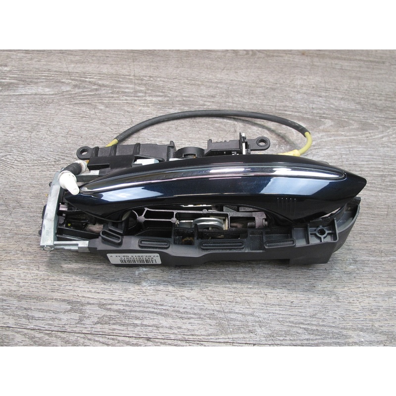 11-16 BMW F07 F10 5-SERIES Front Right Door Exterior Handle OEM