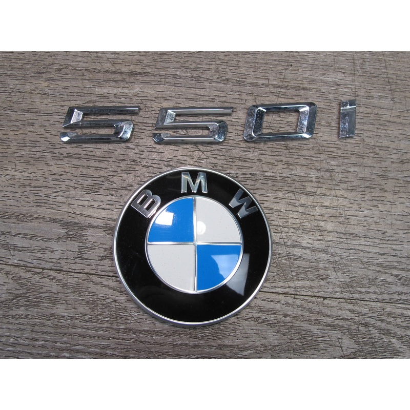 11-16 BMW F07 F10 F11 550i Reartrunk Lid Emblem Logo Badge Symbol Set OEM