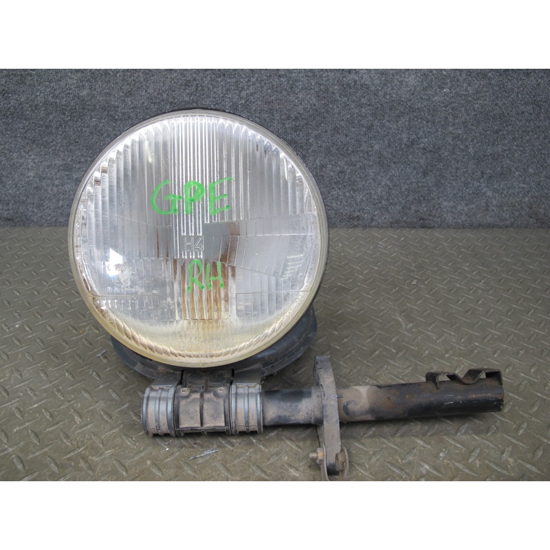 1978-1986 Porsche 928 S Front Right Side Halogen Headlight Lamp Assembly Bosch