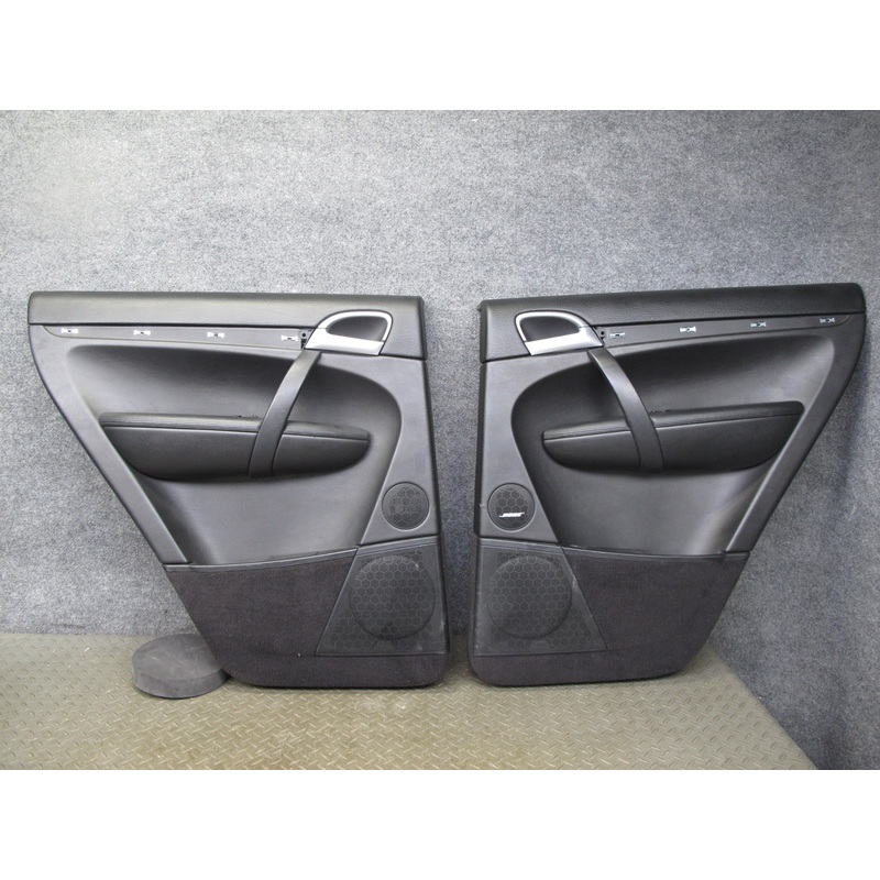 2009-2010 Porsche Cayenne 957 Rear Right & Left Side Door Panel Cover Black Set