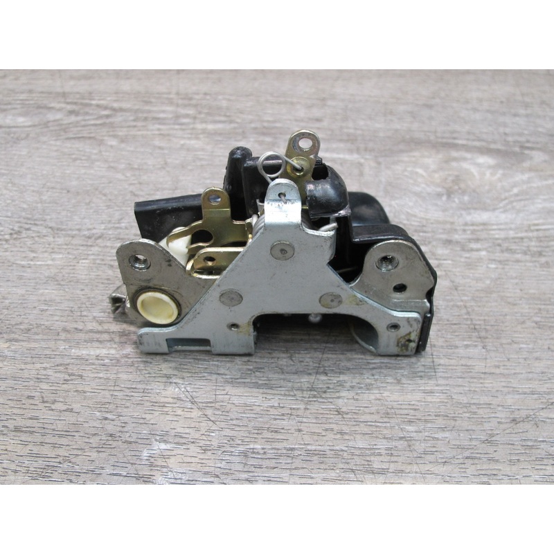 86-91 Mercedes W126 Front Right Passenger Door Lock Latch OEM