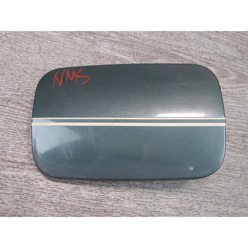 86-91 Mercedes W126 Fuel Tank Filler Door Lid Cover OEM