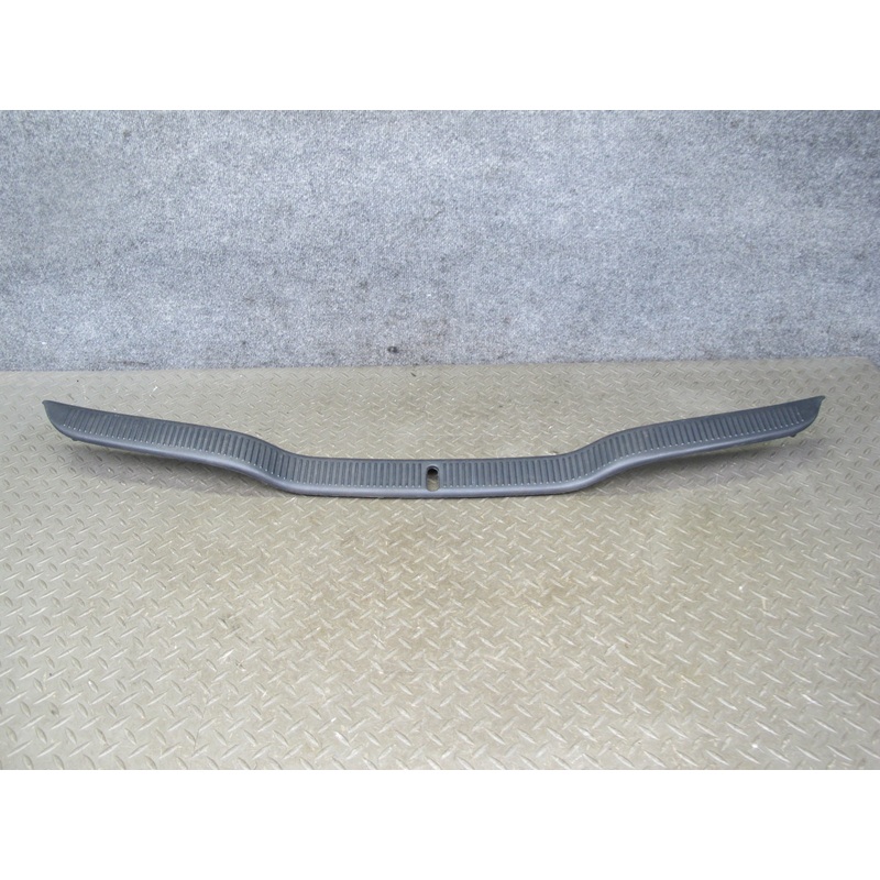 92-00 Lexus SC300 SC400 UZZ30L Trunk Striker Plate Trim Cover 64749-24010 OEM