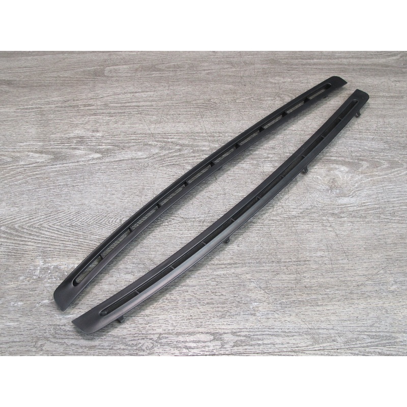 94-99 BMW E36 Set of 2 Dash Front Left & Right Defrost Air Vent Grille OEM