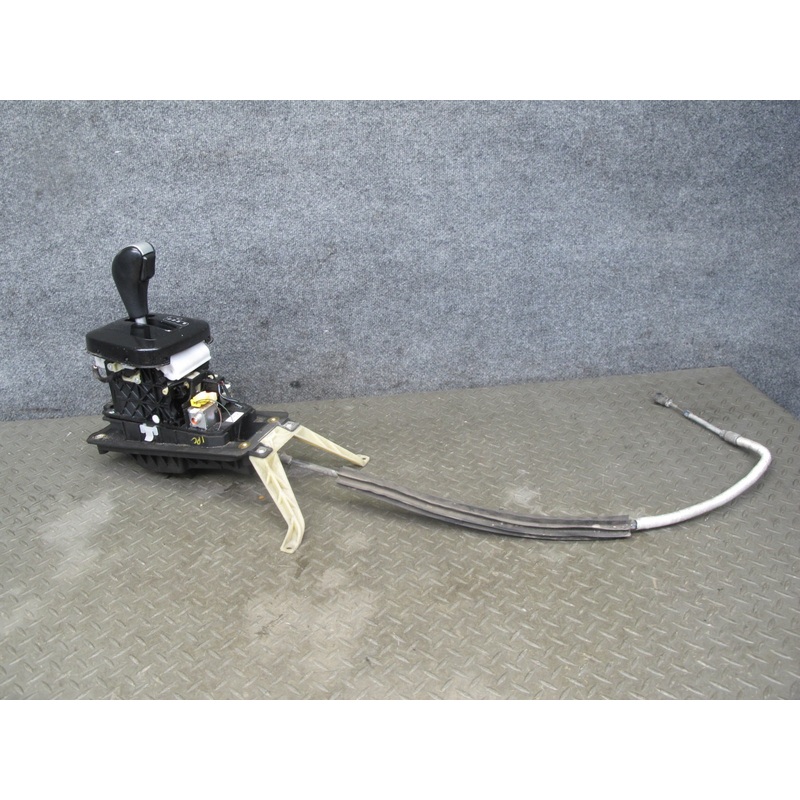 2008-2010 Porsche Cayenne 957 Automatic Transmission Floor Shifter Gear Selector