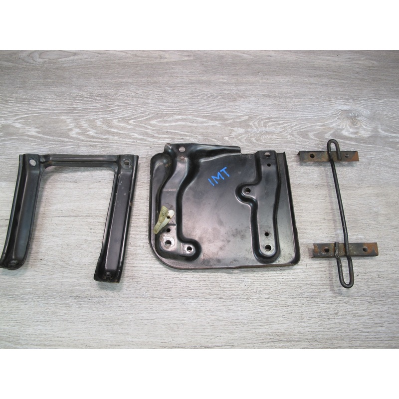 91-99 Dodge Stealth 3000GT Battery Tray Holder Bracket Panel Plate Set OEM