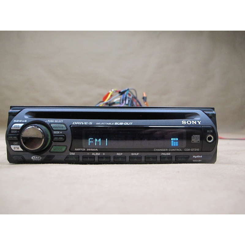 Sony CDX-GT310 Am/fm Radio CD MP3 WMA Player w AUX