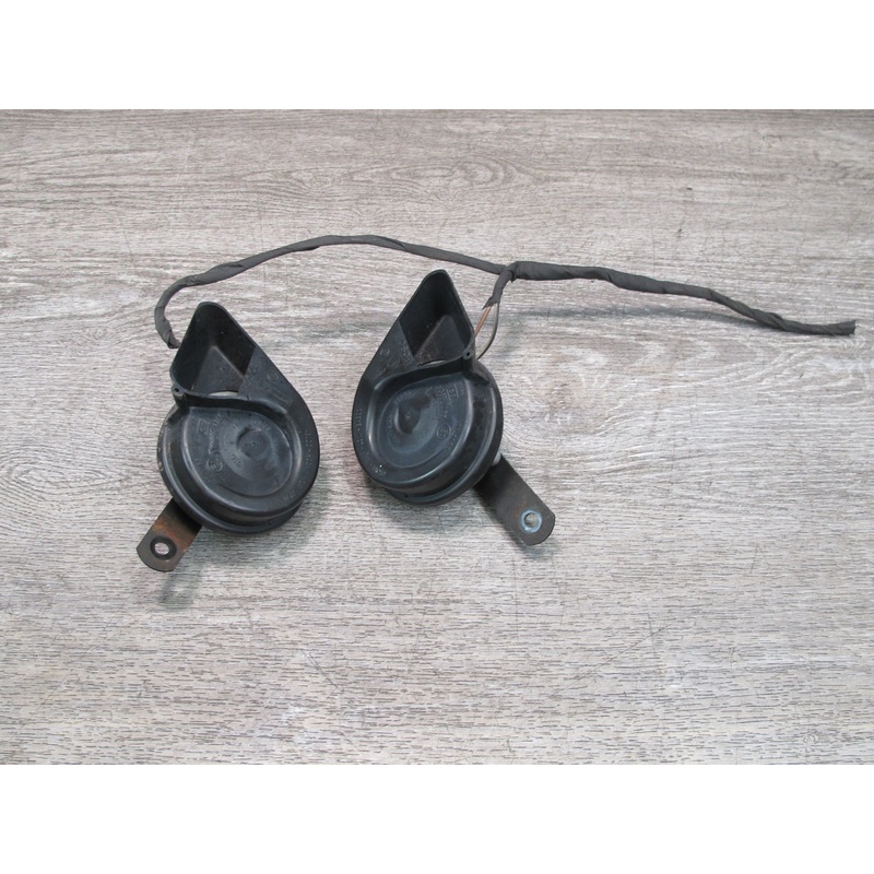 03-12 Mercedes R230 Sl-class Set of 2 High & Low Tone Note Horn Signal OEM
