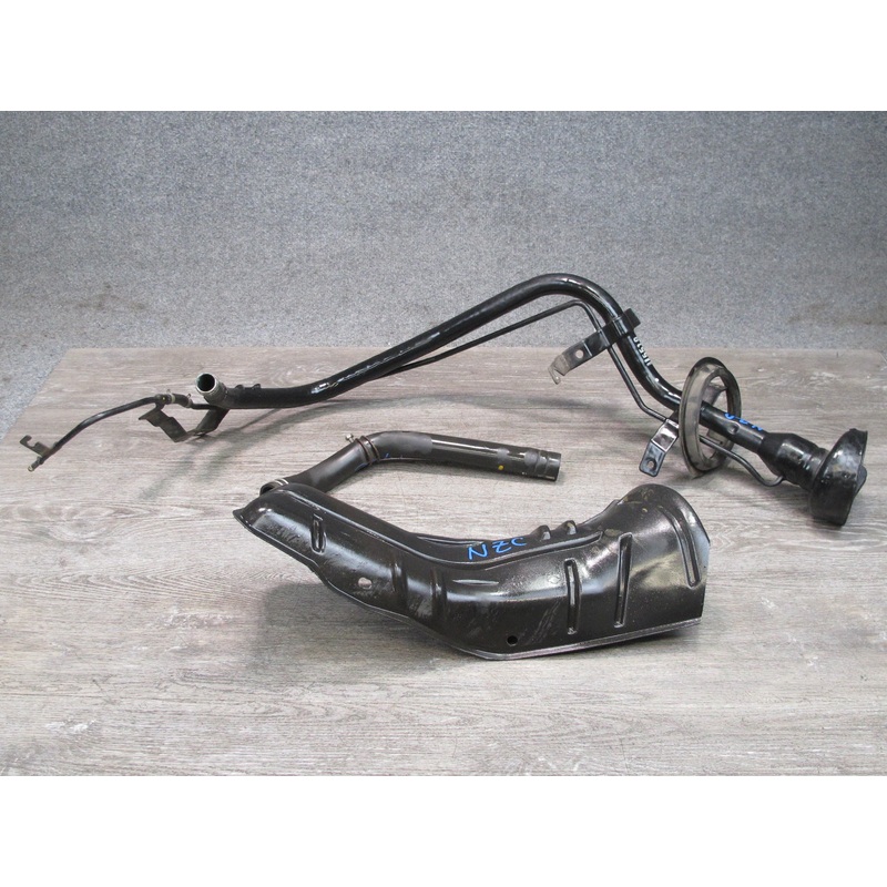 04-06 Nissan 350Z Convertible VQ35DE Fuel Filler Neck w Shield & Hose Set OEM