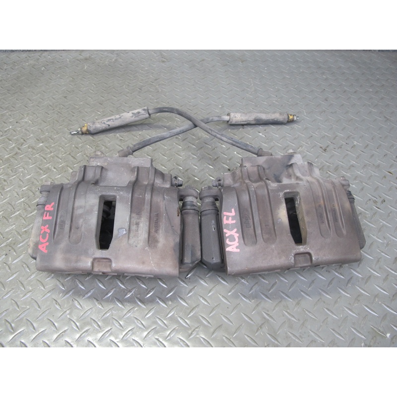 2004-2009 Cadillac XLR RWD Front Left & Right Side Brake Caliper Set of 2