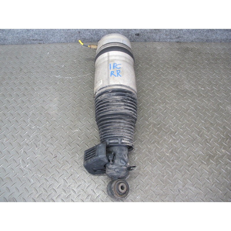 2008-2010 Porsche Cayenne 957 GTS Rear Right Side Air Ride Shock Strut Absorber