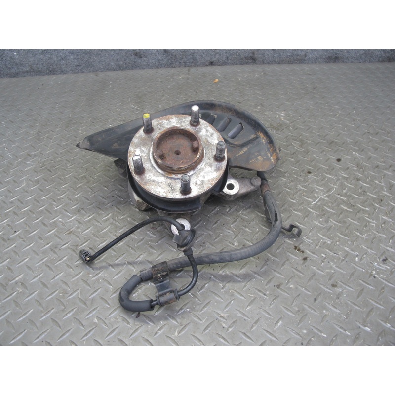 92-96 Nissan Z32 300ZX NON Turbo Front Right Spindle Knuckle Wheel Hub OEM