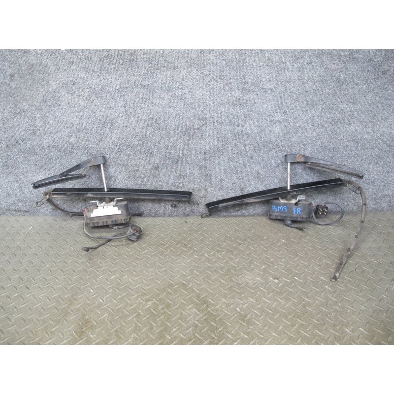 94-99 Mercedes W140 Set of 2 Front Left & Right Headlight Wiper Arm w Motor OEM