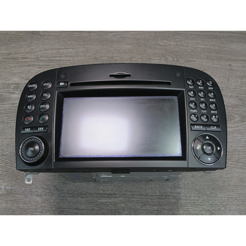 09-12 Mercedes R230 Sl-class GPS Navigation Radio CD Player Head Unit OEM