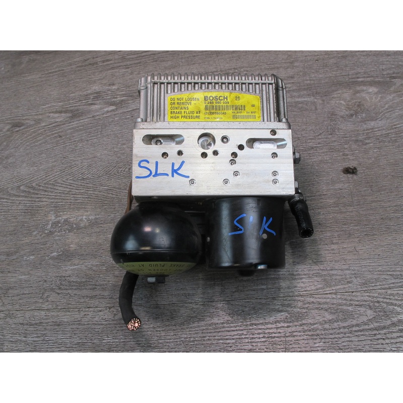 09-12 Mercedes R230 SL550 Anti Lock Brake ABS SBC Pump Module 0064313312 OEM