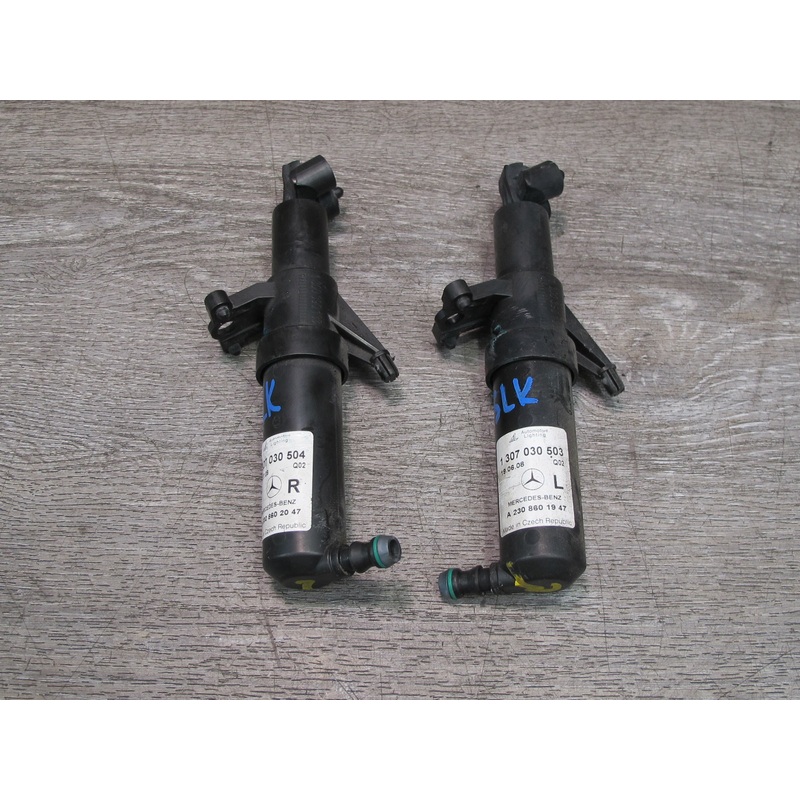 09-12 Mercedes R230 SL550 SL600 Set of 2 Front Headlight Washer Nozzle JET OEM