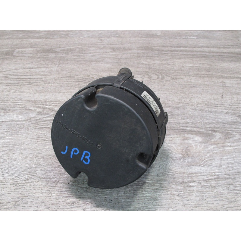 2000-2004 Porsche Boxster 986 Engine Secondary Air Injection Cooling Pump