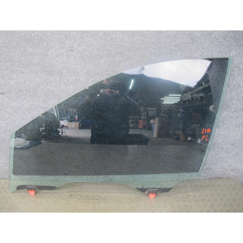 2014-2015 Infiniti QX60 Front Left Door Glass Window