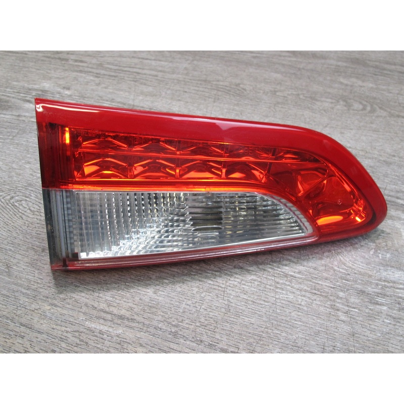 2014-2015 Infiniti QX60 Rear Right Inner Tail Light Lamp OEM