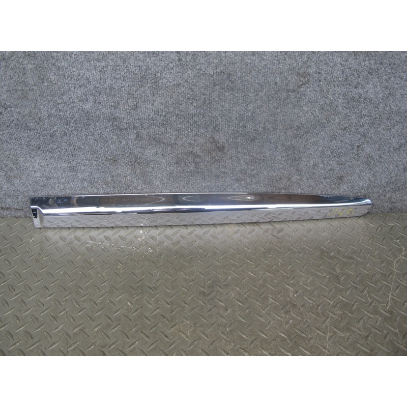 2014-2020 Infiniti QX60 Rear Left Door Chrome Lower Trim Molding 82871-3JA0A