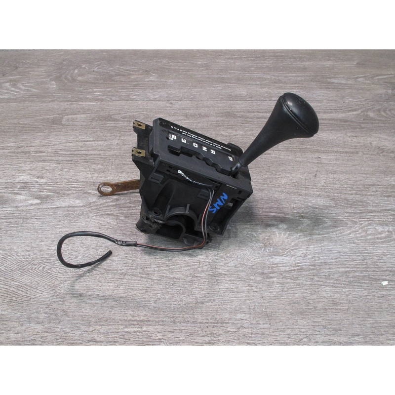 86-91 Mercedes W126 A/T Automatic Transmission Gear Shifter Selector OEM