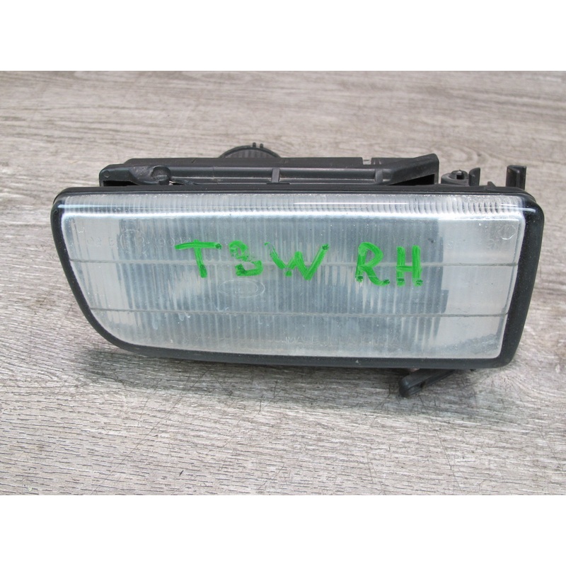 96-99 BMW E36 3-SERIES Front Right Fog Light Lamp Assembly OEM