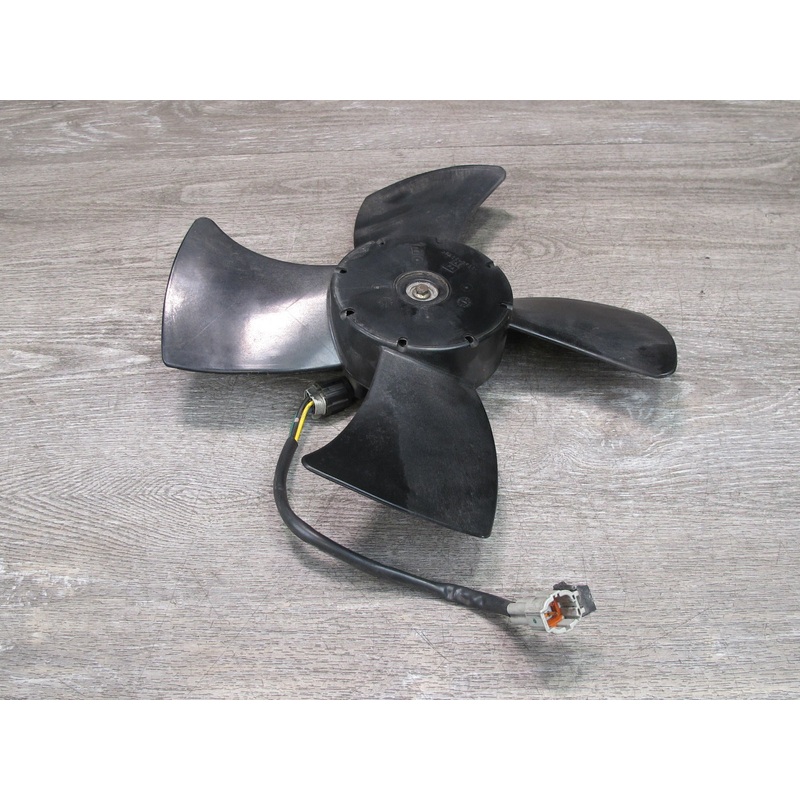 03-09 Nissan 350Z Z33 Radiator Cooling 4-BLADE Right Fan Motor OEM