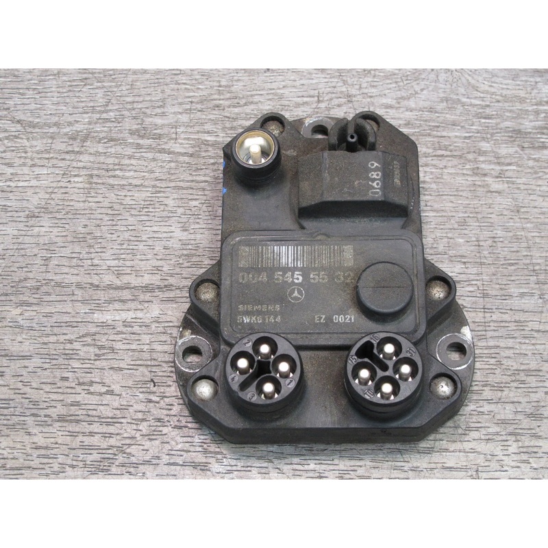86-91 Mercedes W126 Igniter Ignition Control Module 0045455532 OEM