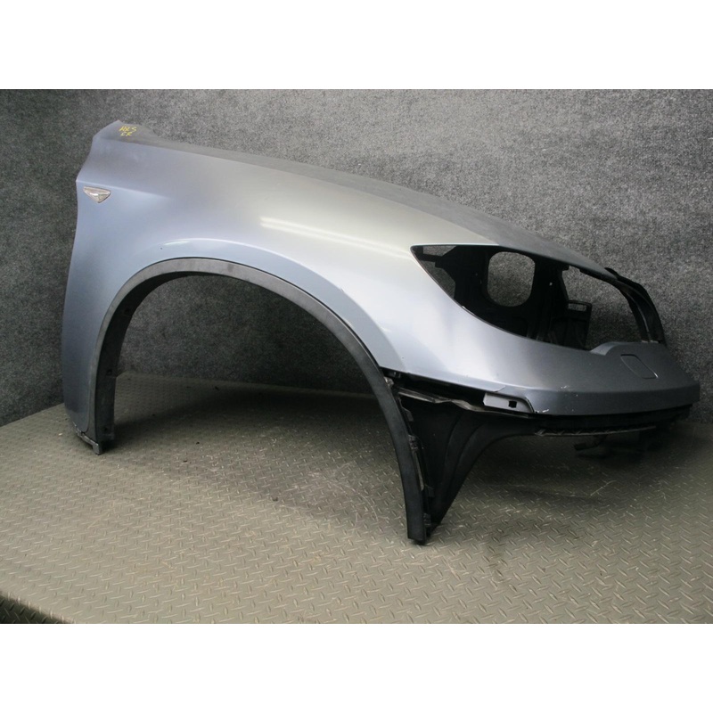 2008-2014 BMW X6 E71 E72 Front Right Passenger Side Fender Cover Panel Blue