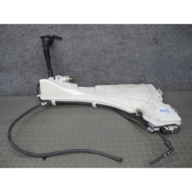 2008-2014 BMW X6 E71 E72 Windshield Washer Bottle Reservoir Tank W/ Motor Assy