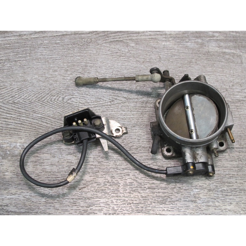 86-91 Mercedes W126 Engine Throttle Body Assembly 0011407753 OEM