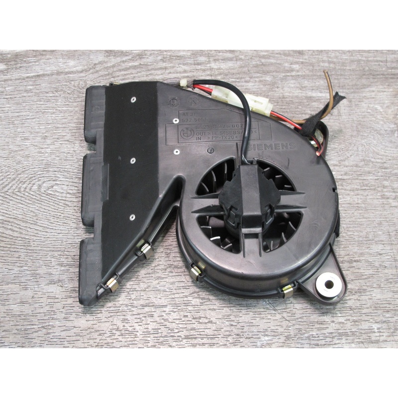 96-99 BMW E36 Convertible Rear Window Air Vent Defrost Blower Motor Fan OEM