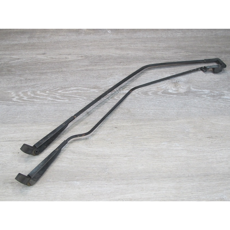 1983-1986 Porsche 928 S Rear Hatch Tail Gate Trunk Wiper Arm Set of 2