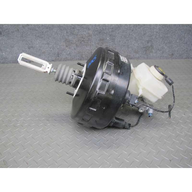 2008-2014 BMW E71 E72 X6 Brake Master Cylinder Booster Fluid Reservoir