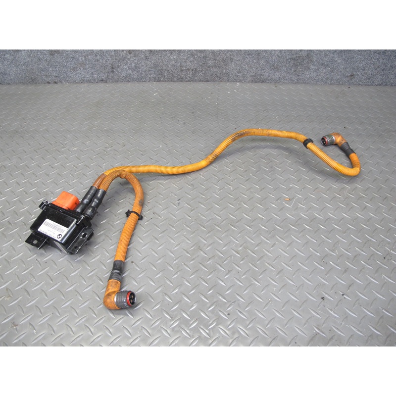2010-2011 BMW E72 X6 Hybrid High Voltage Power Distribution Module 7586767